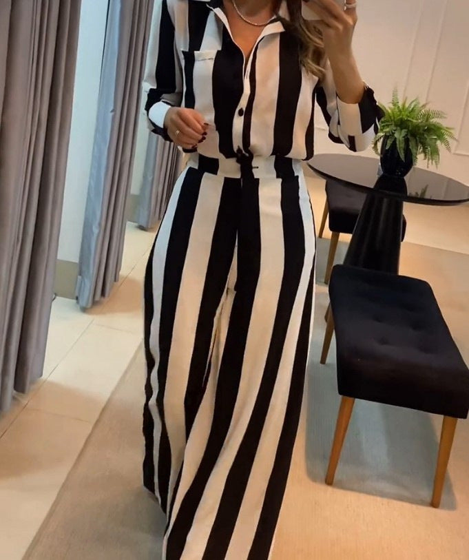 Damen Eleganter Jumpsuit mit auffälligem Streifenmuster und praktischen Taschen
