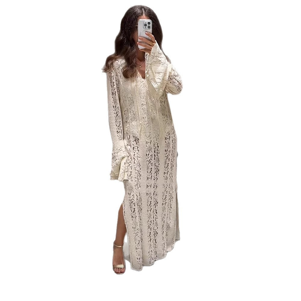 Damen Spitzen-Maxikleid mit V-Ausschnitt, Glockenärmeln und seitlichem Schlitz Shop Nory