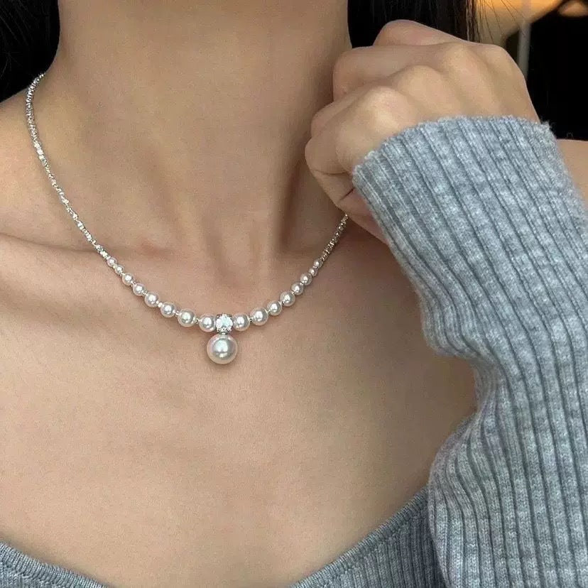 Damen Perlenhalskette mit funkelndem Zirkonia-Anhänger Shop Nory
