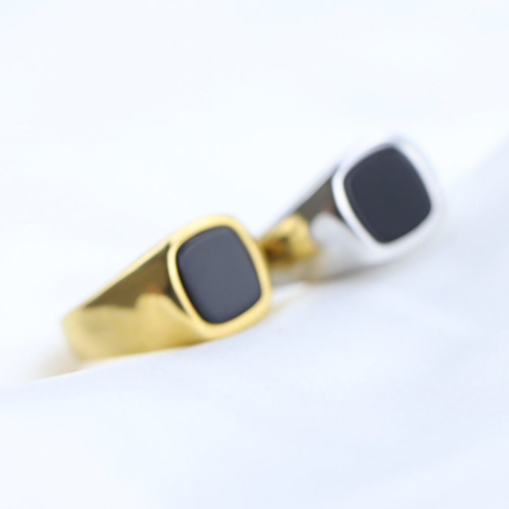 Herren Siegelring mit quadratischem Onyx und glänzender Edelstahlfassung Shop Nory