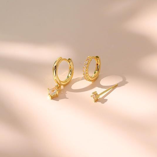 Damen Ohrstecker-Set mit funkelnden Schmetterlings- und Glitzerakzenten Shop Nory