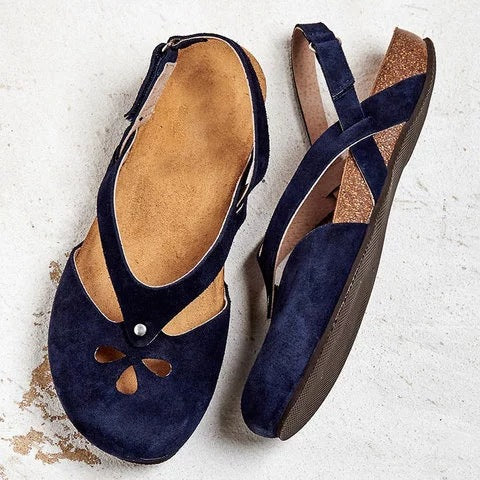 Damen nan geschlossene Slingback-Sandale aus Veloursleder mit ergonomischem Kork-Fußbett und dekorativen Loch-Aussparungen