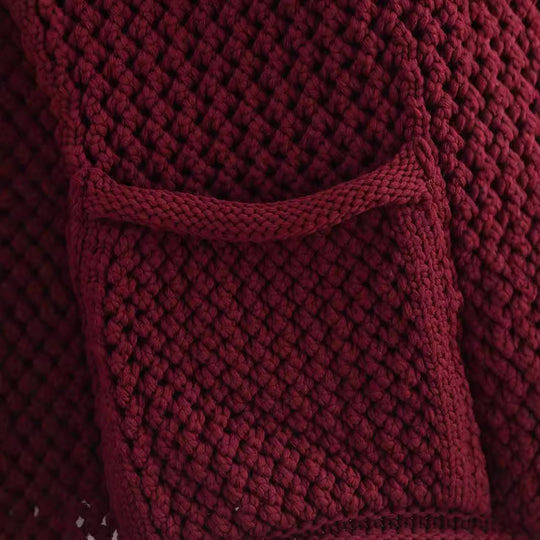 Damen Kurzgeschnittene strukturierte Strickjacke mit goldfarbenen Zierknöpfen und aufgesetzten Taschen Shop Nory