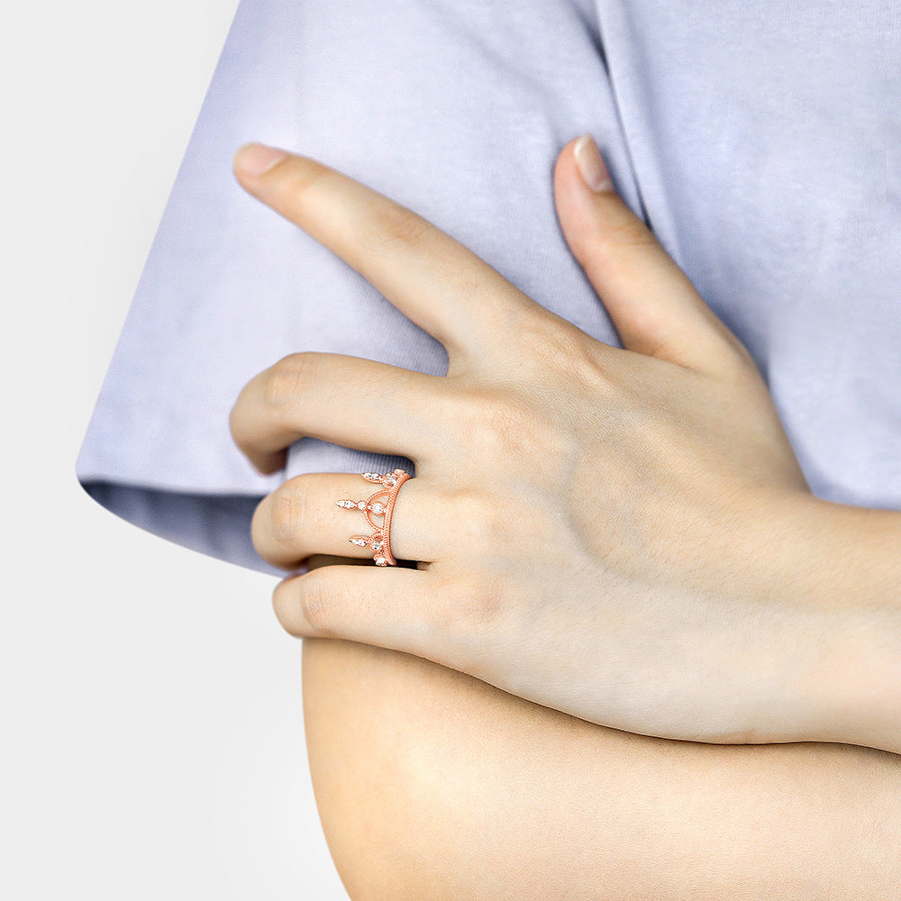 Damen Kranz-Ring mit funkelnden Zirkonia-Elementen Shop Nory