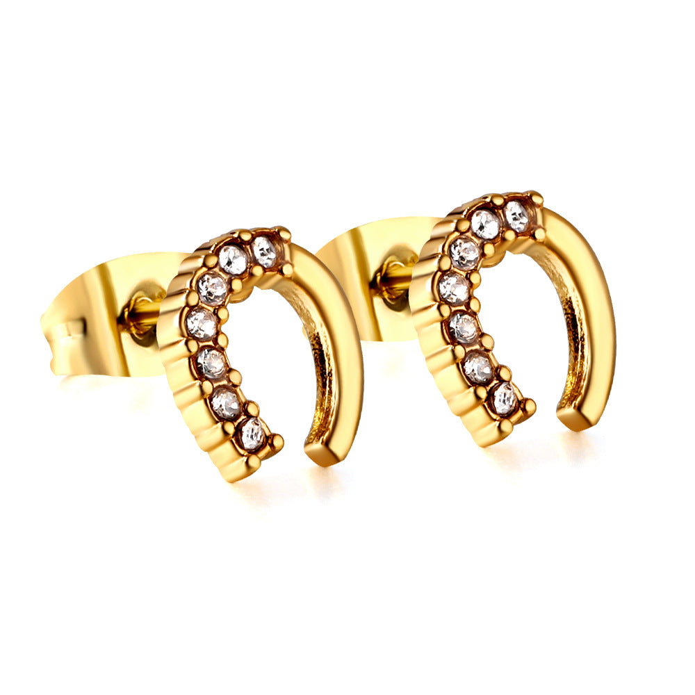 Damen Ohrstecker mit herzförmigem Design und funkelnden Zirkonia Shop Nory
