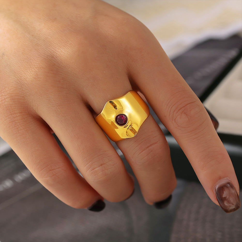 Damenring mit rotem Zirkon und modernem Design aus Edelstahl Shop Nory