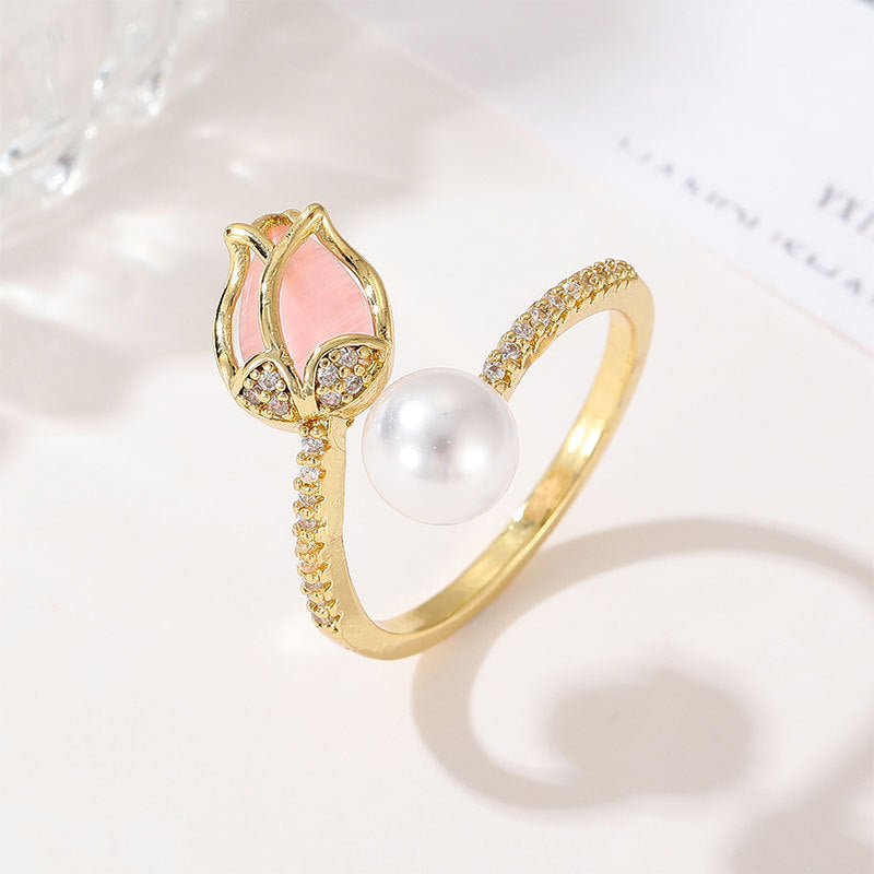 Damenring mit floralen Akzenten und edler Perle Shop Nory