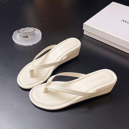 Damen eleganter Wedgesandalen mit schimmerndem Design