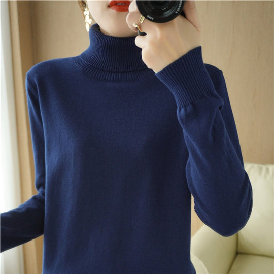 Damen Minimalistischer Feinstrick-Rolli mit hohem Rippkragen und schmaler Passform Shop Nory