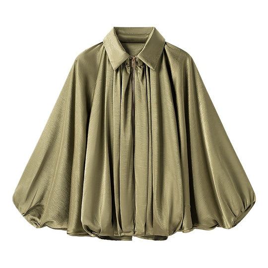 Damen Seidig-fließende Cape-Bluse mit Reißverschluss, Ballonärmeln und Hemdkragen Shop Nory