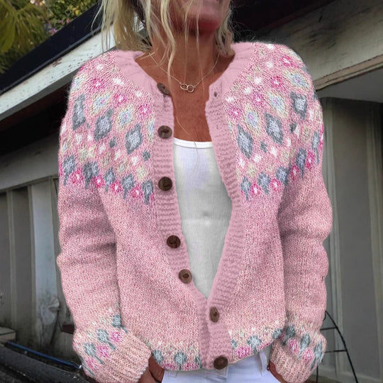 Damen nan gemusterte Strickjacke mit Rundpasse, Holzknöpfen und Eingrifftaschen Shop Nory