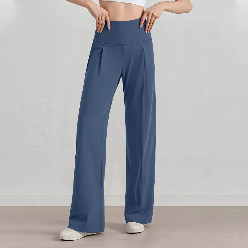 Damen Komfort-Faltenhose mit hohem Bund.