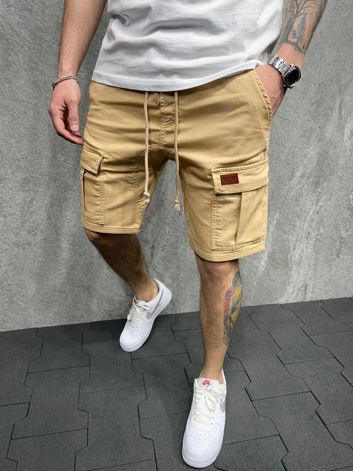 Herren Cargo-Shorts mit praktischen Seitentaschen und verstellbarem Gummizug Shopnory