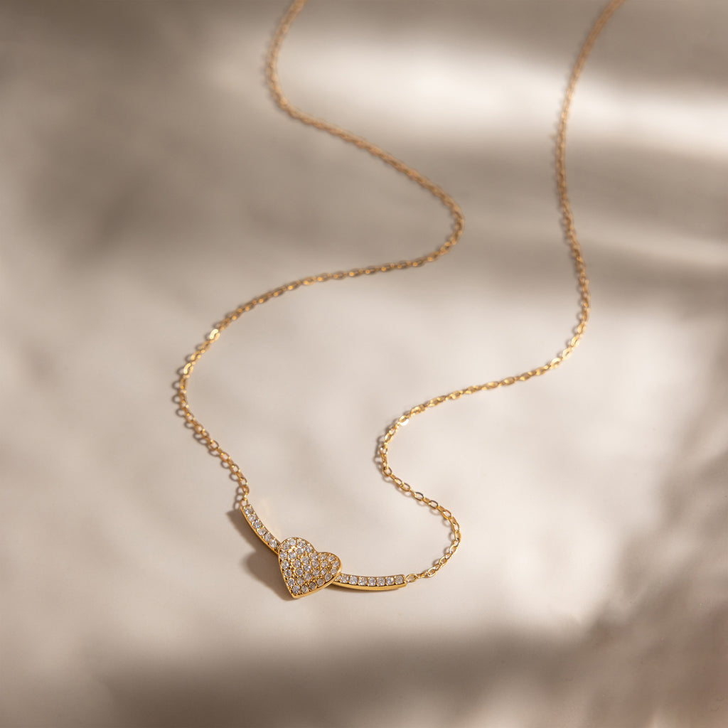 Damen Halskette mit funkelndem Herzanhänger aus hypoallergenem Edelstahl Shop Nory 1784206147