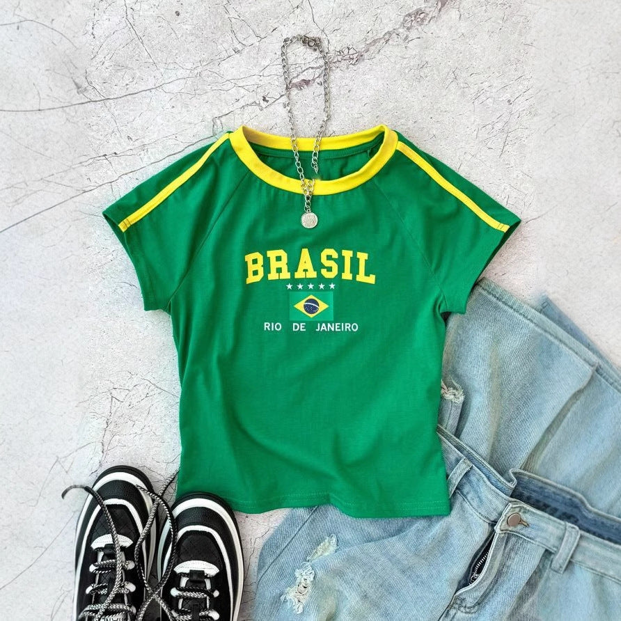 Damen T-Shirt mit kreativem Brasilien-Design und körperbetontem Schnitt Shopnory