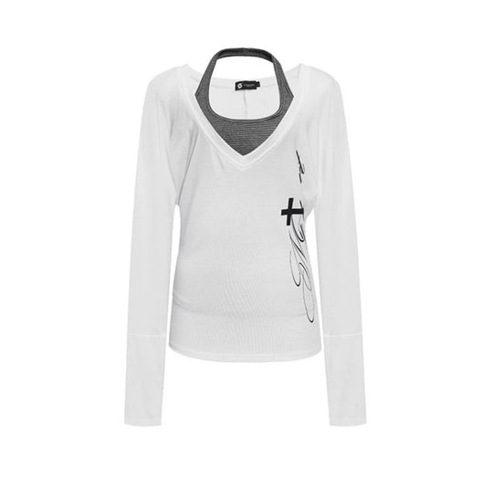 Damen Lagen-Langarmshirt mit tiefem V-Ausschnitt, Neckholder-Innenlayer und seitlichem Script-Print Shop Nory