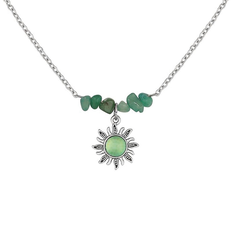 Damen Halskette mit strahlendem Sonnenanhänger und natürlichem Edelsteindekor Shop Nory
