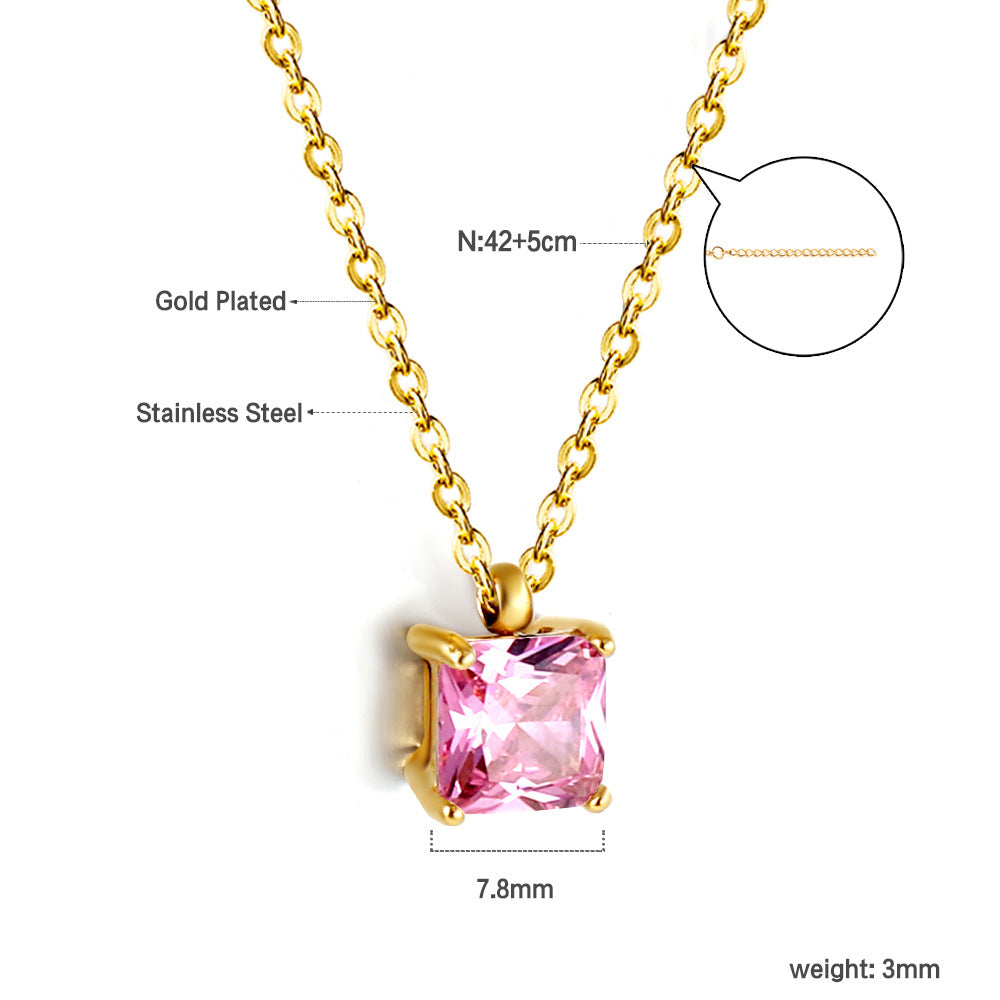 Damen Halskette mit funkelndem quadratischem Anhänger aus hochwertigem Edelstahl und goldplattierter Oberfläche Shop Nory