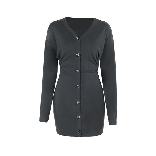 Damen Tailliertes Strick-Knopfmiederkleid mit Herzknöpfen Shop Nory