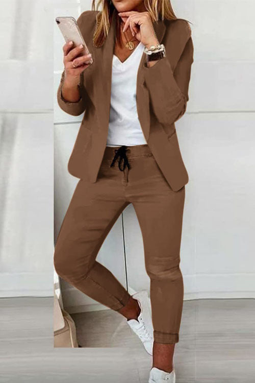 Damen nan zweiteiliges Blazer-Jogger-Set mit tailliertem Blazer und elastischer Bundhose Shop Nory