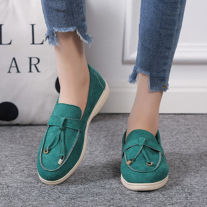Damen lässige Veloursleder-Optik Slipper mit dekorativer Zierkordel, weichem Komfortfußbett und flexibler Leichtsohle Shop Nory