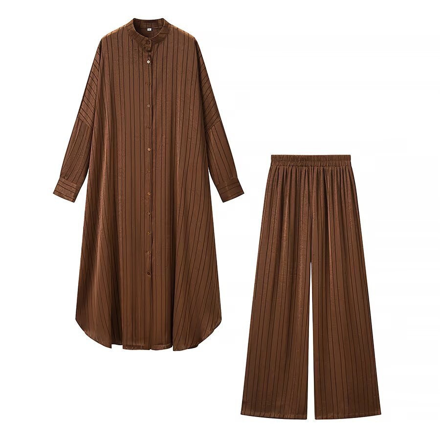 Damen Maxikleid im Plissee-Kaftanstil mit Oversize-Ärmeln und Knopfleiste Shop Nory