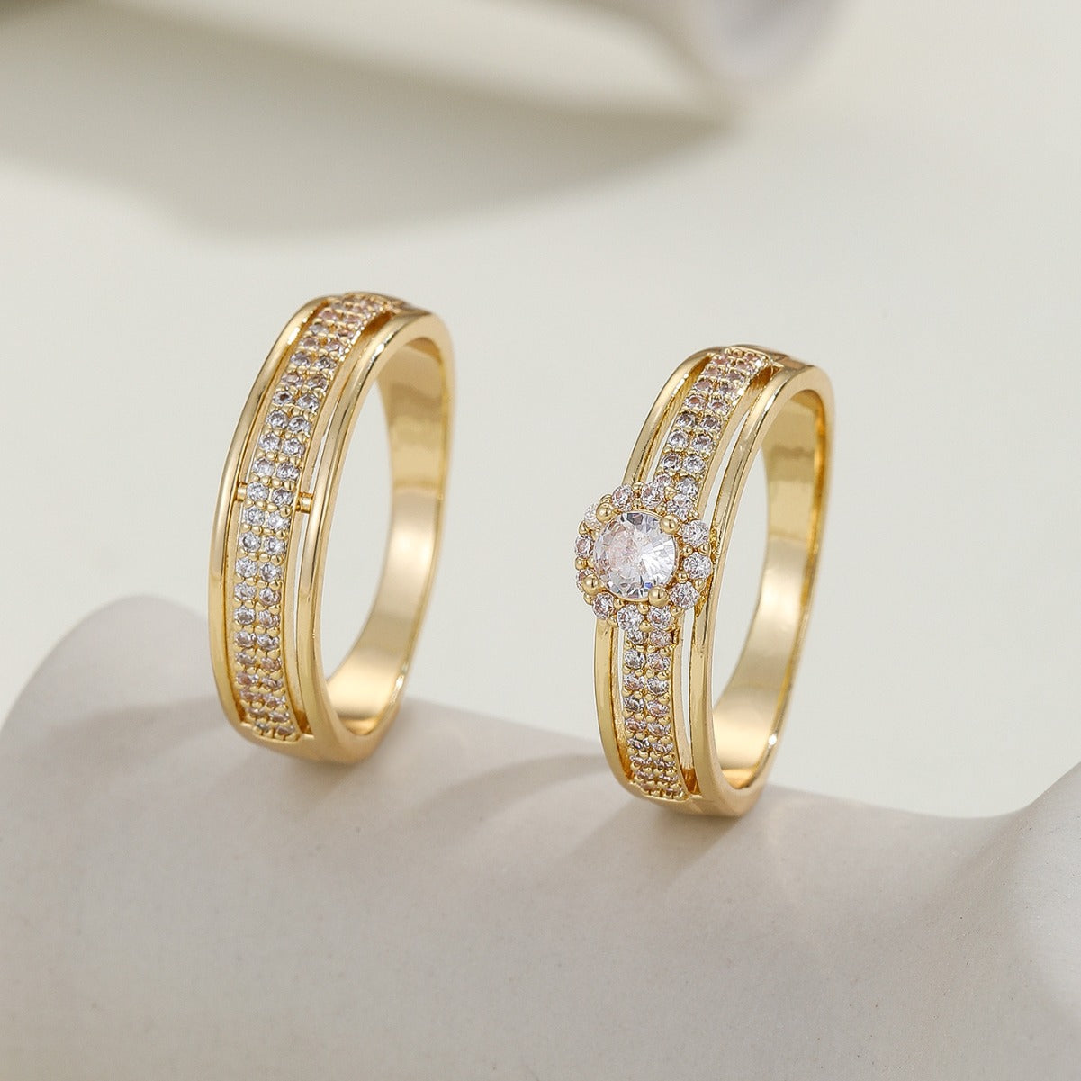 Damen eleganter Ring mit funkelnden Zirkonia Shop Nory