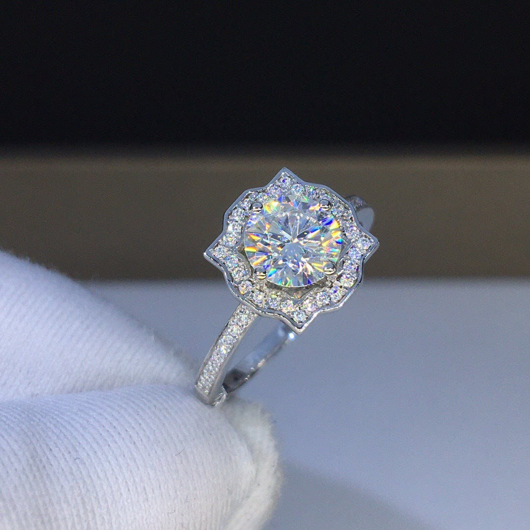 Damen exklusiver Verlobungsring mit kunstvollem Zirkonia-Design Shop Nory