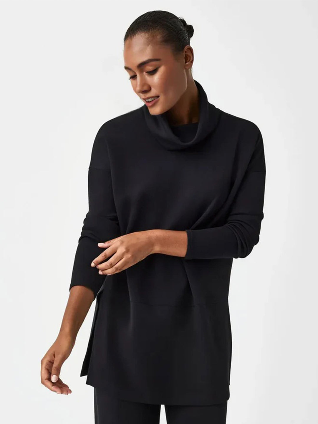 Damen Cozy Funnel Neck Tunika Pullover mit Übergrößen-Schnitt und seitlichen Schlitzen Shop Nory