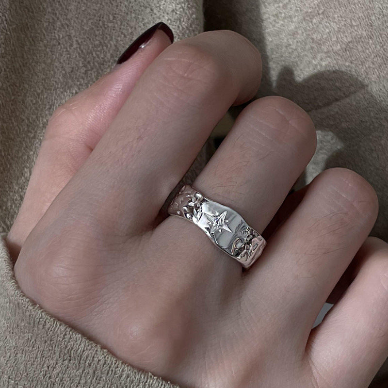 Damenring mit strahlendem Sternenmuster und feiner Detailverarbeitung Shop Nory