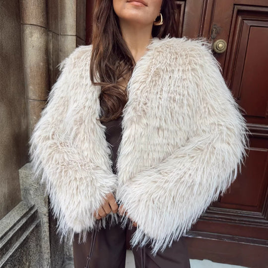 Damen Kurze Flauschige Kunstfelljacke mit voluminöser Textur Shop Nory