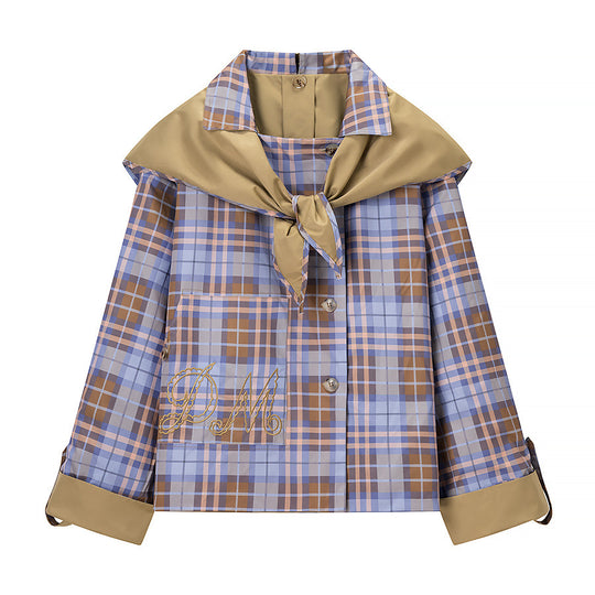 Damen Kurze Jacke mit abnehmbarem Karotuchkragen und bestickter Aufsatztasche Shop Nory