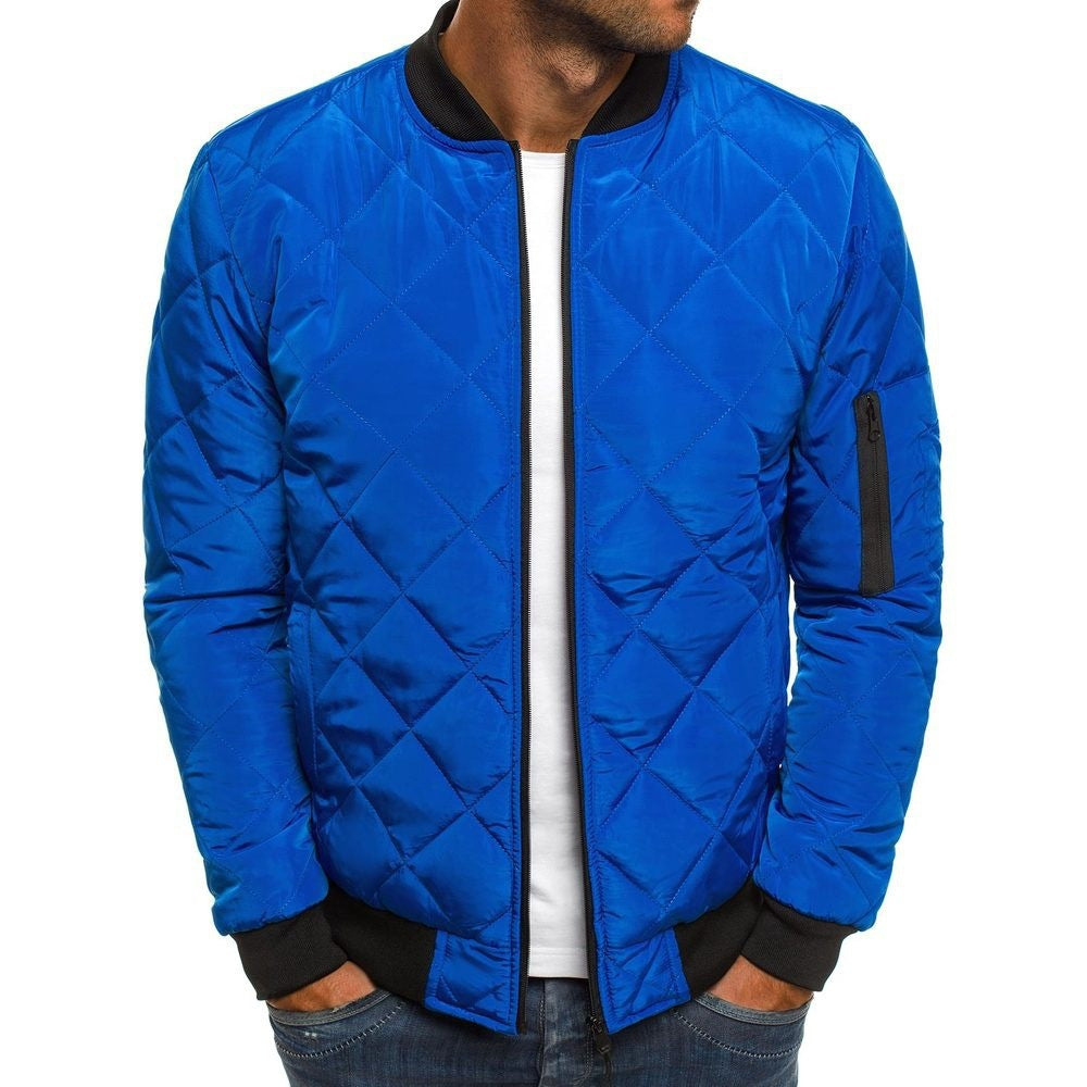Herren Steppjacke mit hohem Kragen und seitlichen Reißverschlusstaschen