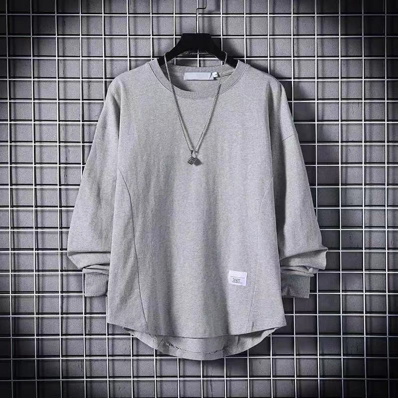 Herren weites Langarm-Sweatshirt mit verlängertem Rückensaum und aufgenähtem Label Shop Nory