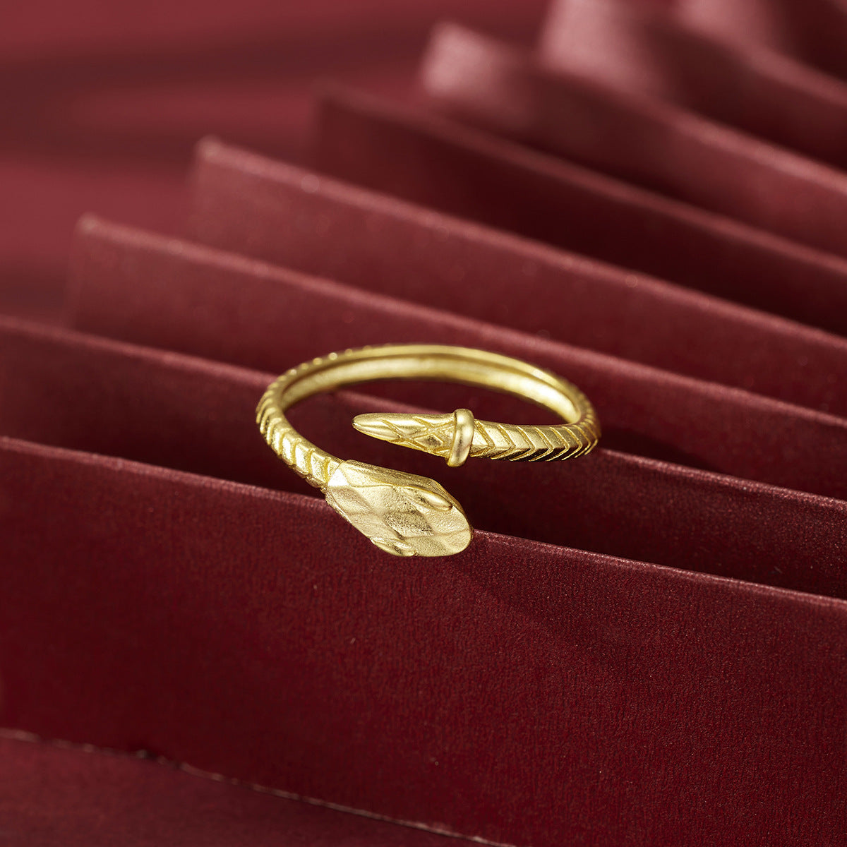 Damen Ring mit kunstvollem Schlangen-Design Shop Nory
