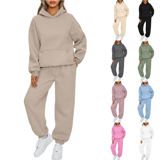 Damen nan Relaxed Loungewear-Set mit Kapuzenpullover und hochgeschnittener Jogginghose aus weichem Baumwollfleece Shop Nory