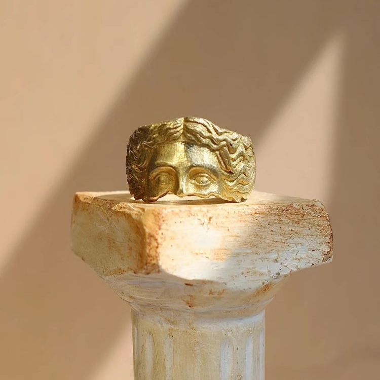 Damenring mit kunstvollem Gesichtsdesign Shop Nory