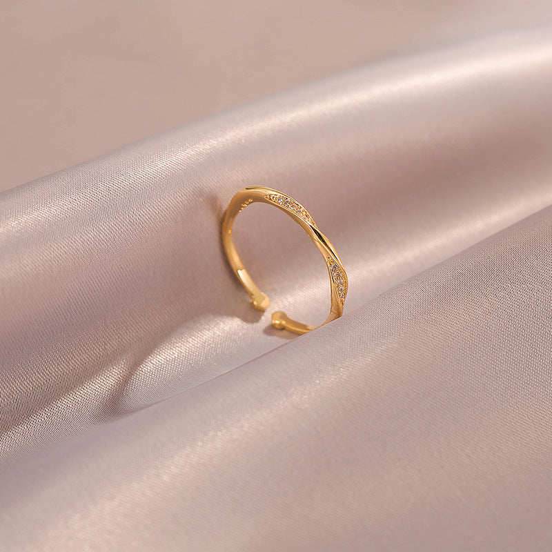 Damen Offener Ring mit elegantem Wellendesign und funkelnden Zirkonia Shop Nory