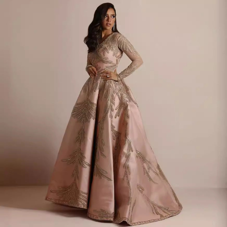 Damen Glamouröses Abendkleid mit schimmernden Pailletten und tiefem V-Ausschnitt