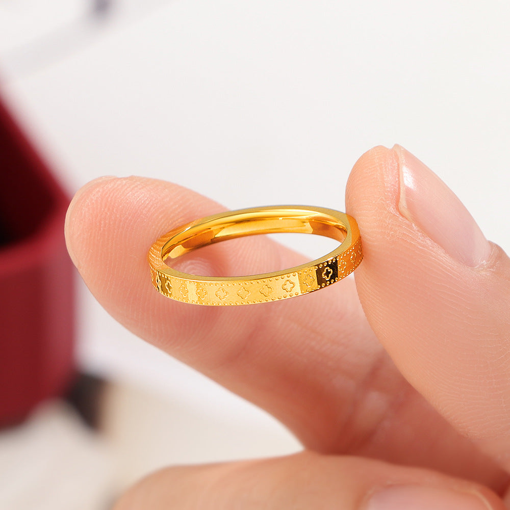 Damen eleganter Goldring mit dekorativem Muster Shop Nory