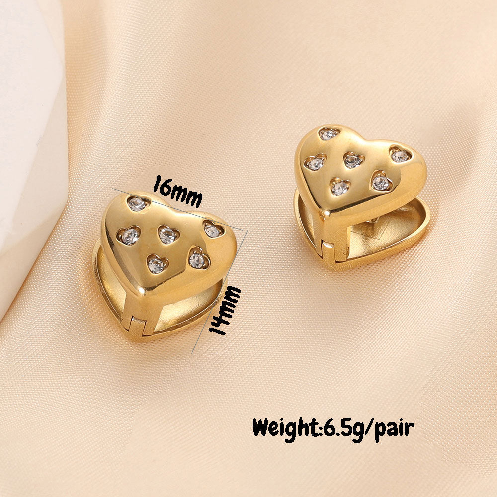 Damen Ohrringe mit herzförmigem Design und funkelnden Zirkonia Shop Nory