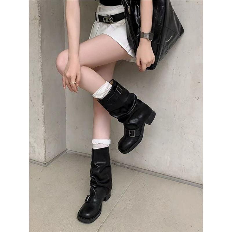 Damen Mid‑Calf Slouch-Bikerstiefel mit doppelter Schnalle und niedrigem Blockabsatz Shop Nory