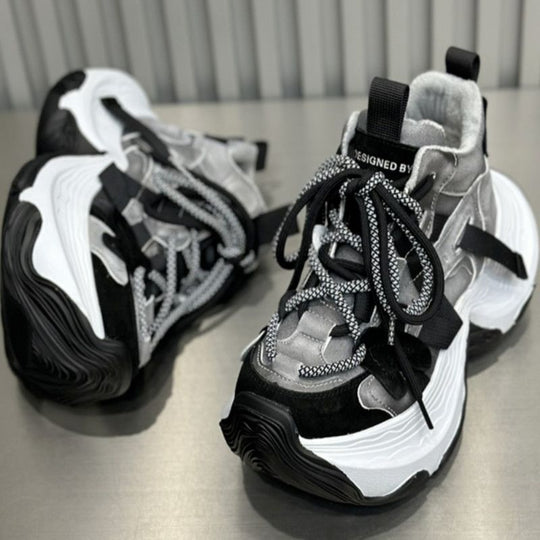 Damen Chunky Plateau-Sneaker mit mehrlagiger sculpted Sohle und Wildleder‑Mesh‑Details Shop Nory
