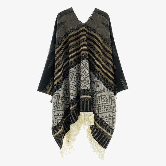 Damen Jacquard‑Ruana im Deckenstil mit V‑Ausschnitt, geometrischem Ethno‑Muster und Fransensaum Shop Nory