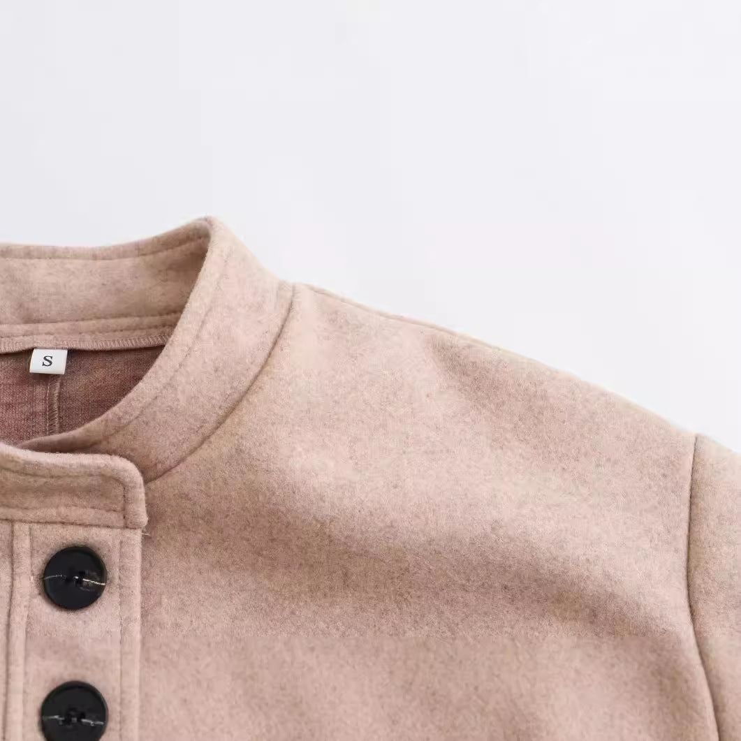 Damen Kurzjacke im Wollmix mit Rundhals, Oversize‑Passform und großen aufgesetzten Taschen Shop Nory