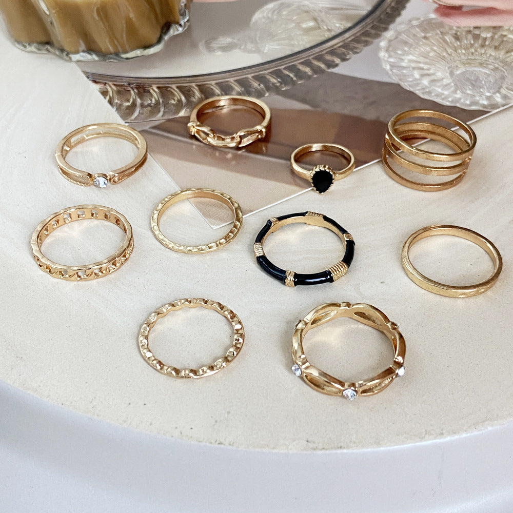 Damen Ring-Set mit filigranen, modernen Designs und funkelnden Akzenten Shop Nory