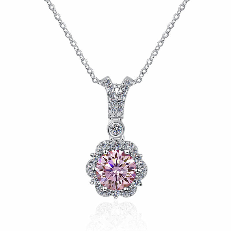 Damen Halskette mit elegantem Blumenanhänger und funkelndem Zirkonia Shop Nory