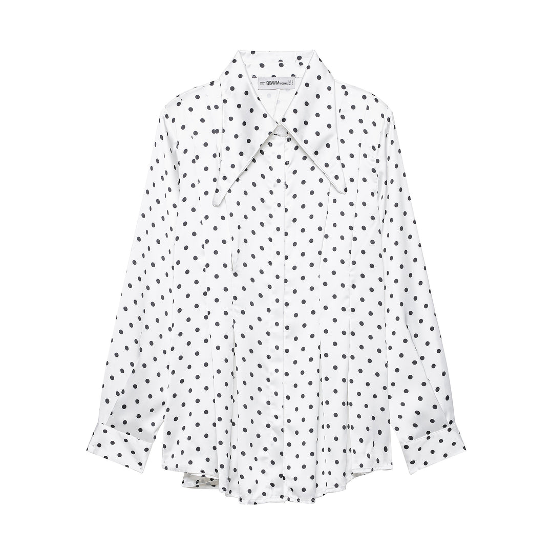Damen Oversized Satinbluse mit übergroßem spitzem Kragen und Plissée-Detail Shop Nory