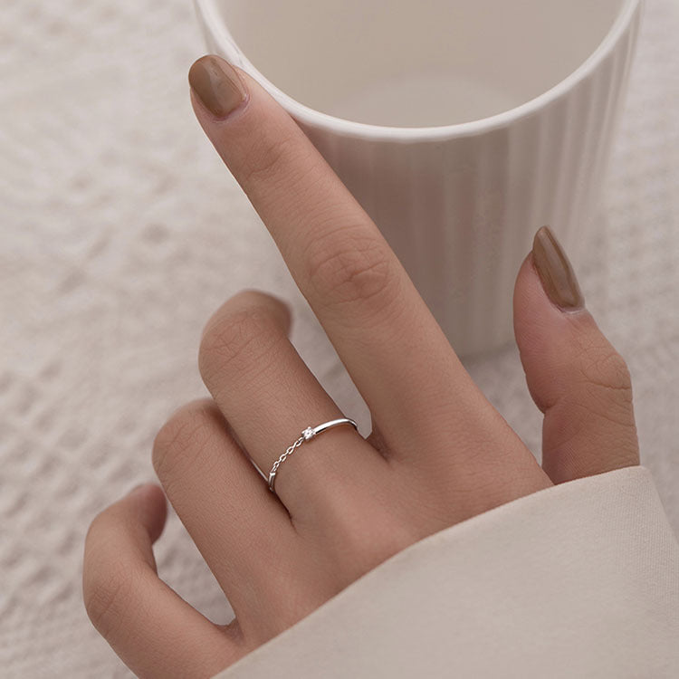 Damen Zarter Silberring mit elegantem Kettendesign Shop Nory