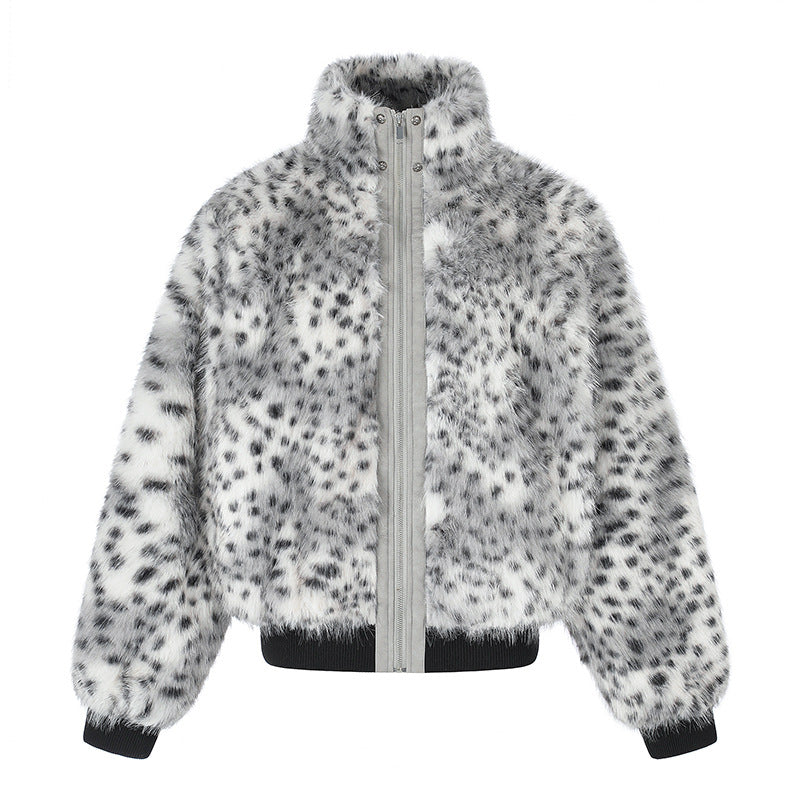 Damen Gekürzte Kunstfell‑Bomberjacke mit hohem Stehkragen, gepunktetem Leo‑Muster und geripptem Saum Shop Nory
